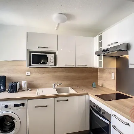 Cosy A 50m Des Thermes De Avec Terrasse, Wifi Et Animaux Acceptes - Fr-1-451-46 Lamalou-les-Bains